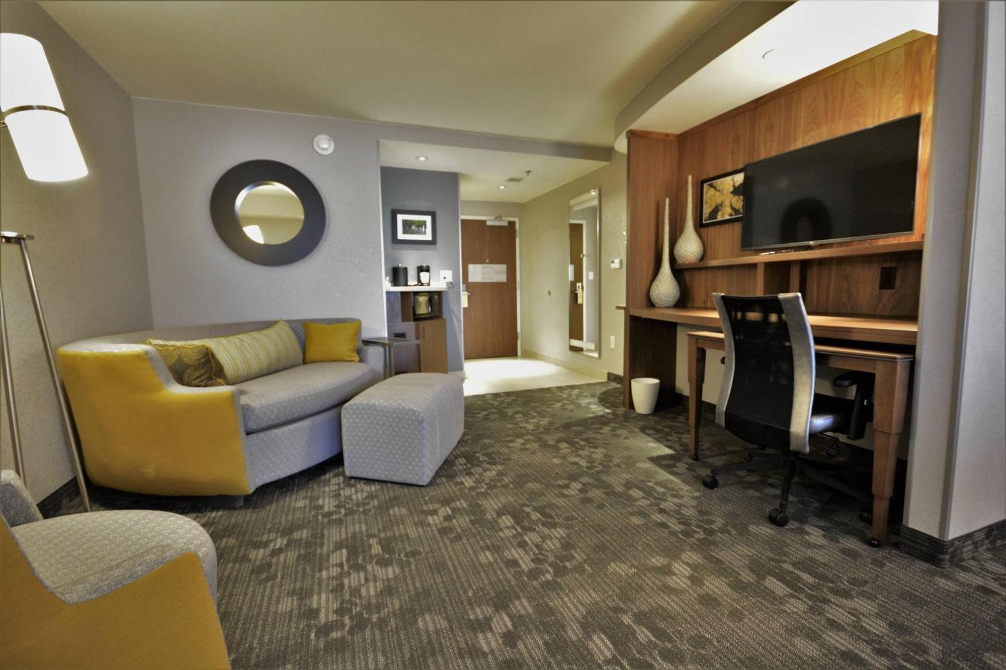 Courtyard By Marriott Asheville Airport Флетчер Екстер'єр фото