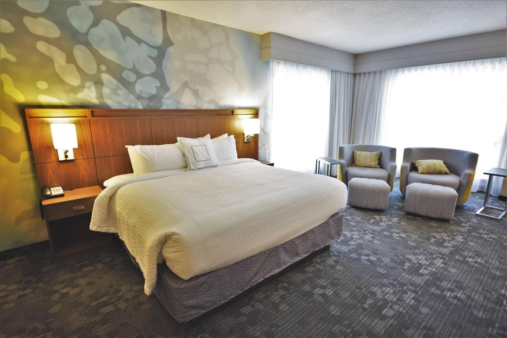 Courtyard By Marriott Asheville Airport Флетчер Екстер'єр фото
