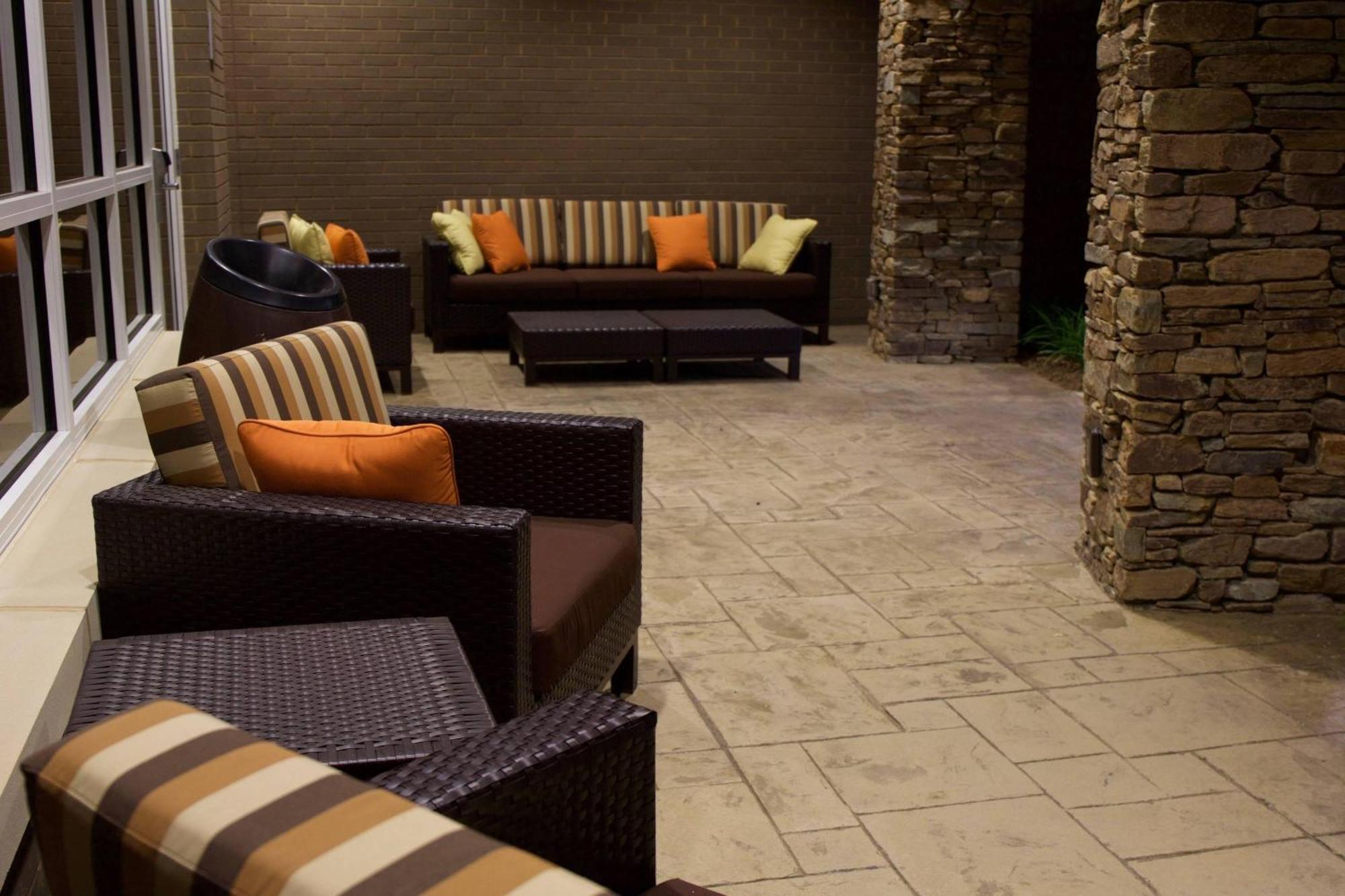 Courtyard By Marriott Asheville Airport Флетчер Екстер'єр фото