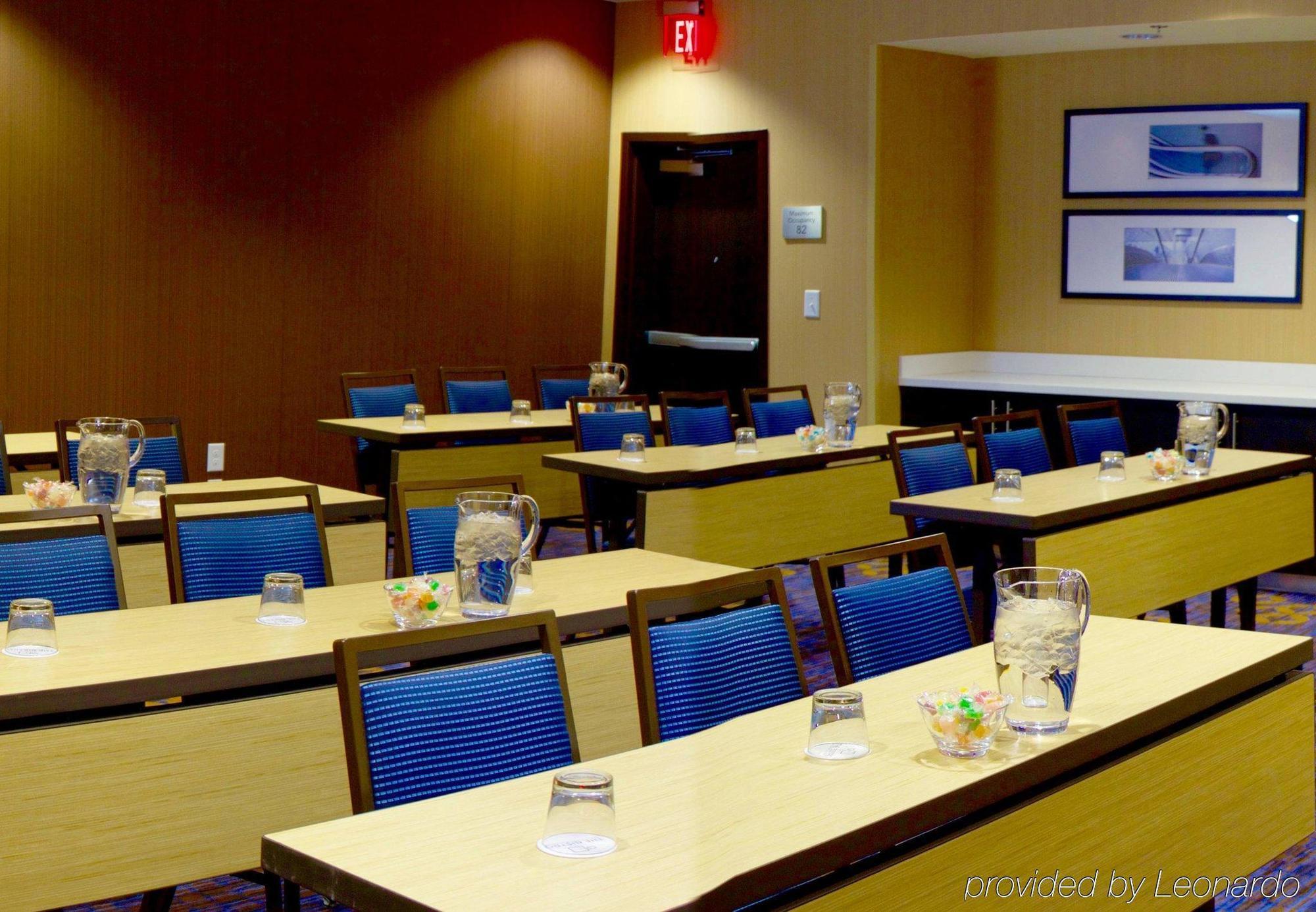Courtyard By Marriott Asheville Airport Флетчер Екстер'єр фото